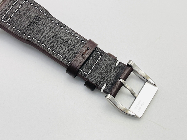 アイ・ダブリュー・シー着用イメージ